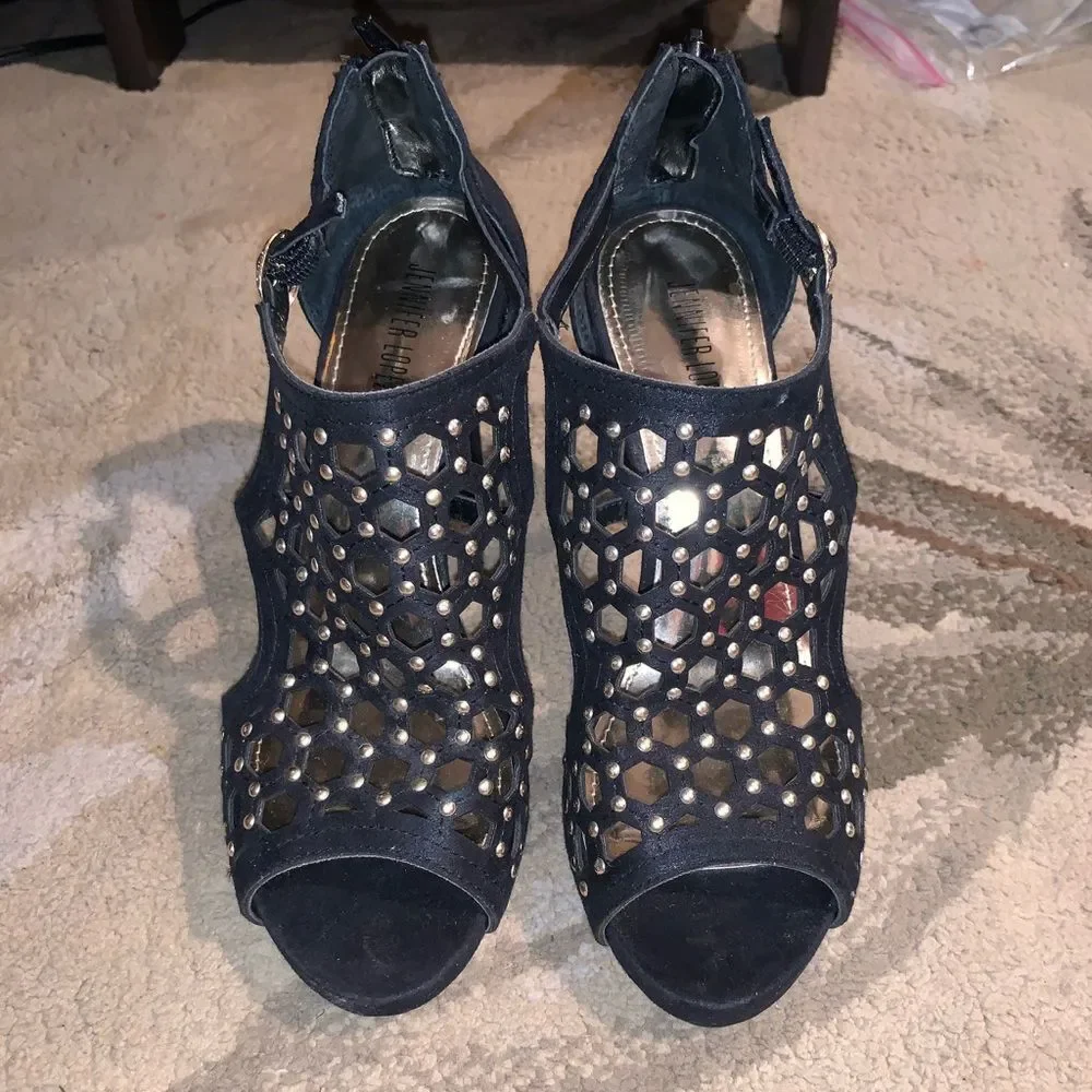Jessica Lopez Cable Lace heels size 6.5